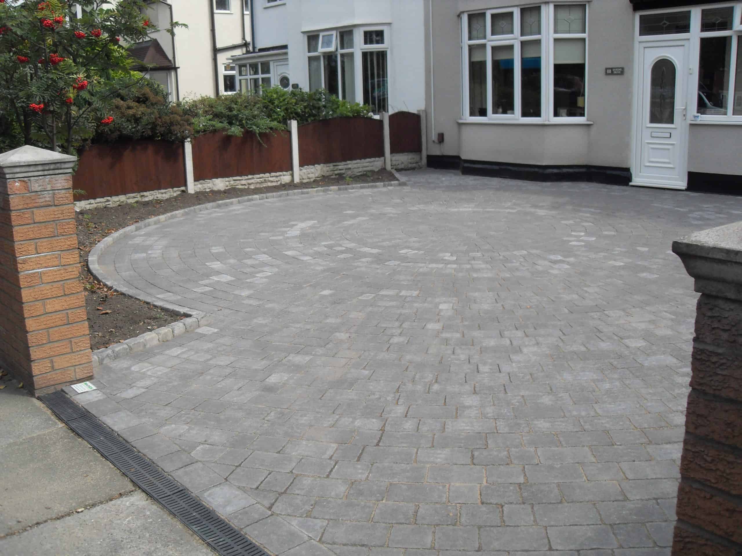60mm Cobbled Paver 3 Size Damson - Image 4