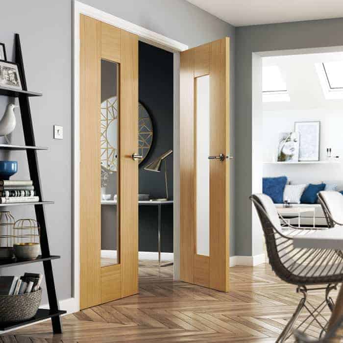 JB Kind Axis Oak Glazed Internal Door - Image 3