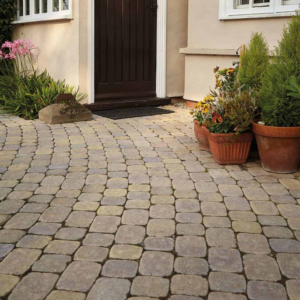 60mm Aura Cobble Paver Bronze Fleck 171x114mm - Image 3