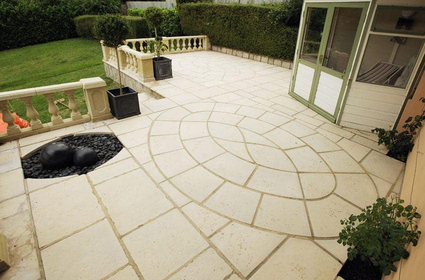 Baroque Oval 3.2 X 2.2m - Image 3