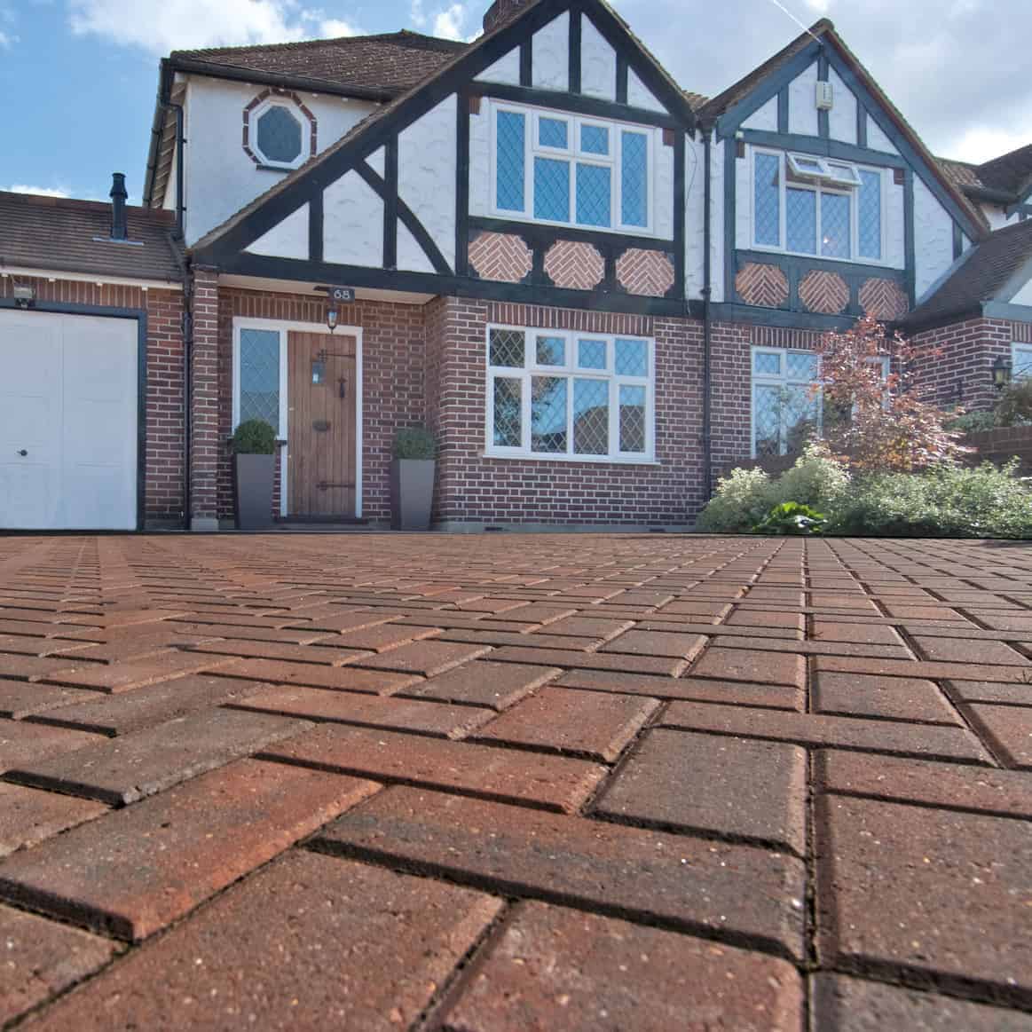 50mm Omega Paver Burnt Oak - Image 2