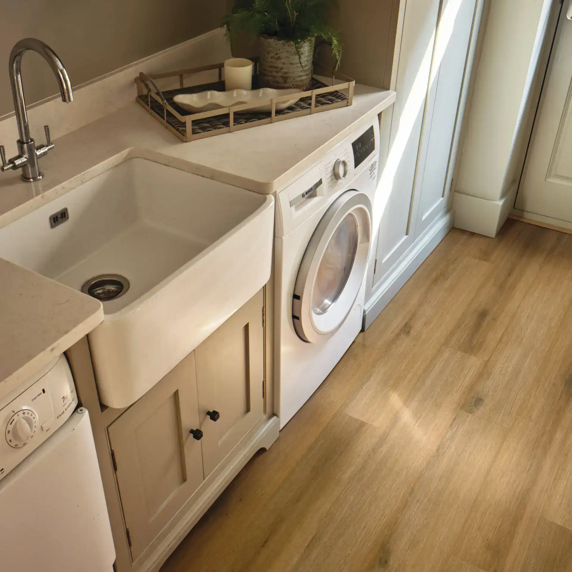 Karndean Palio Rigid Vico Character Oak Plank Flooring - Image 2